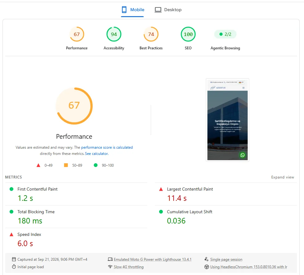 Informe móvil de PageSpeed anterior al proyecto con una puntuación de rendimiento de 67 para Azsertus